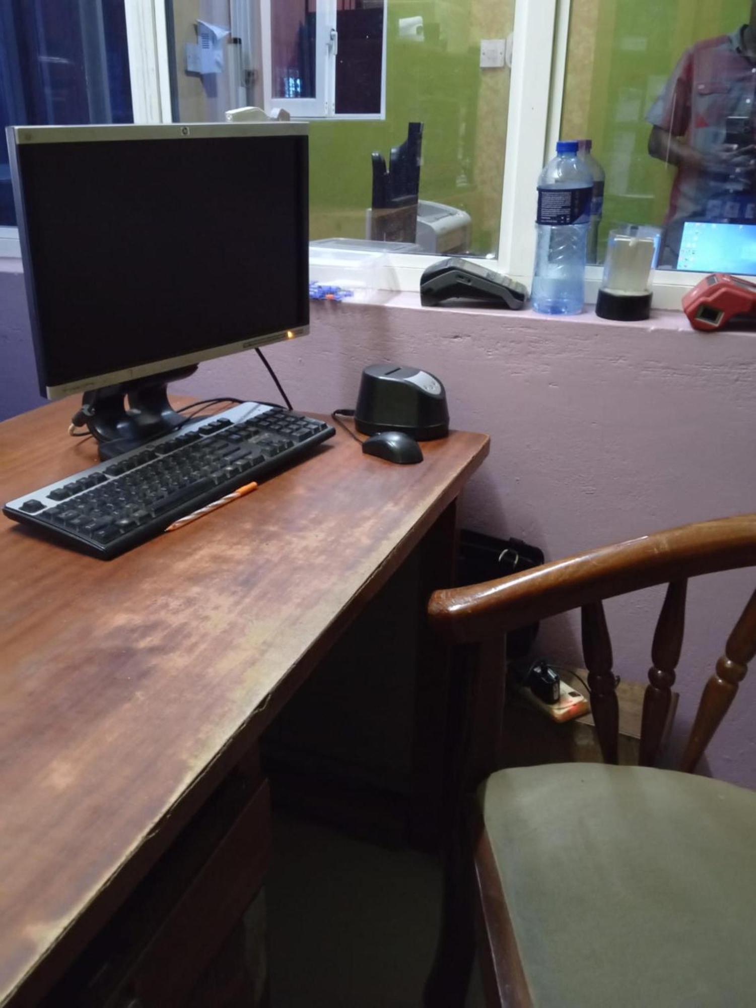 Checkpoint Inn Hotel, Mombasa Zewnętrze zdjęcie
